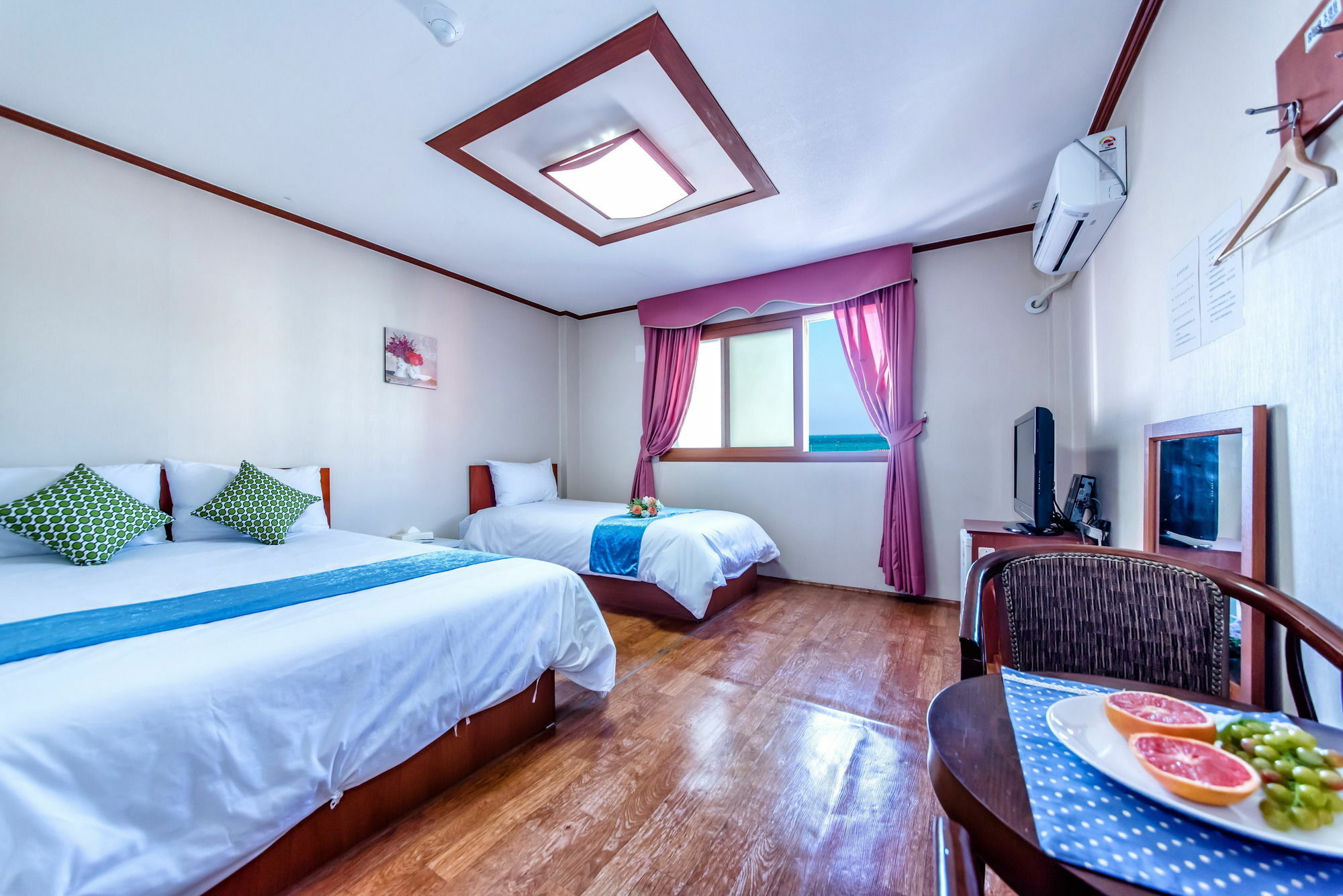 Beach Story Hotel Чеджудо Экстерьер фото